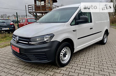 Вантажопасажирський фургон Volkswagen Caddy 2016 в Рівному