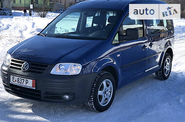 Универсал Volkswagen Caddy 2010 в Костополе