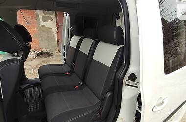 Мінівен Volkswagen Caddy 2010 в 