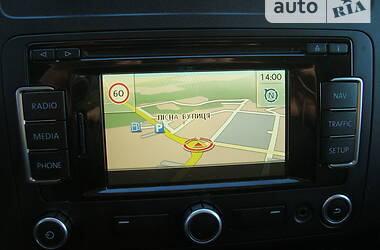 Минивэн Volkswagen Caddy 2014 в 