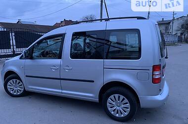 Универсал Volkswagen Caddy 2012 в Стрые