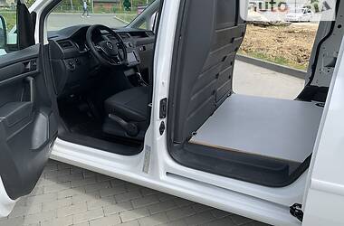 Минивэн Volkswagen Caddy 2017 в Львове