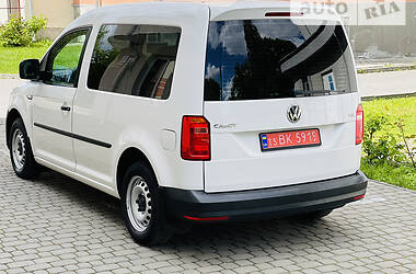 Минивэн Volkswagen Caddy 2016 в Ровно