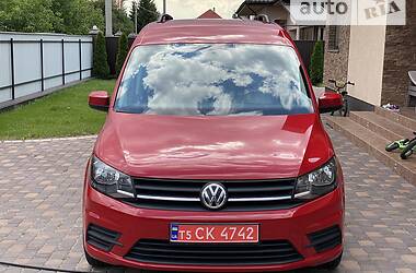 Минивэн Volkswagen Caddy 2017 в Черновцах