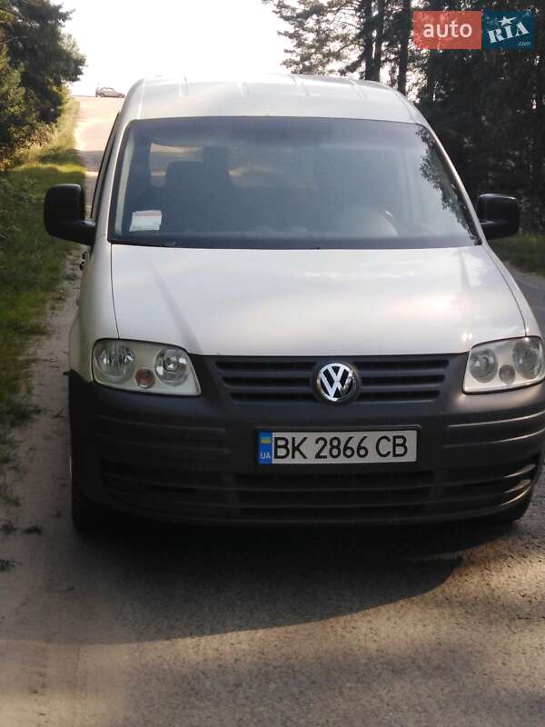 Минивэн Volkswagen Caddy 2006 в Остроге