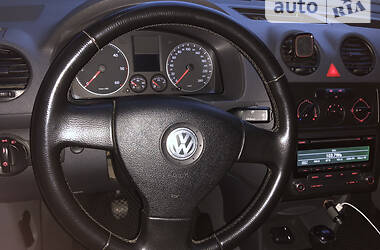 Грузовой фургон Volkswagen Caddy 2006 в 
