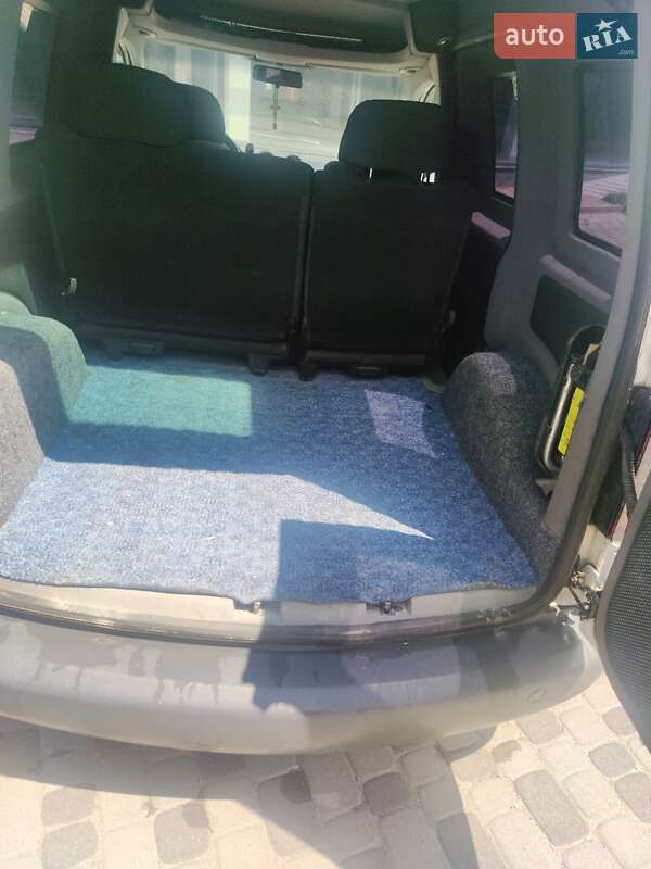 Минивэн Volkswagen Caddy 2005 в Хмельницком