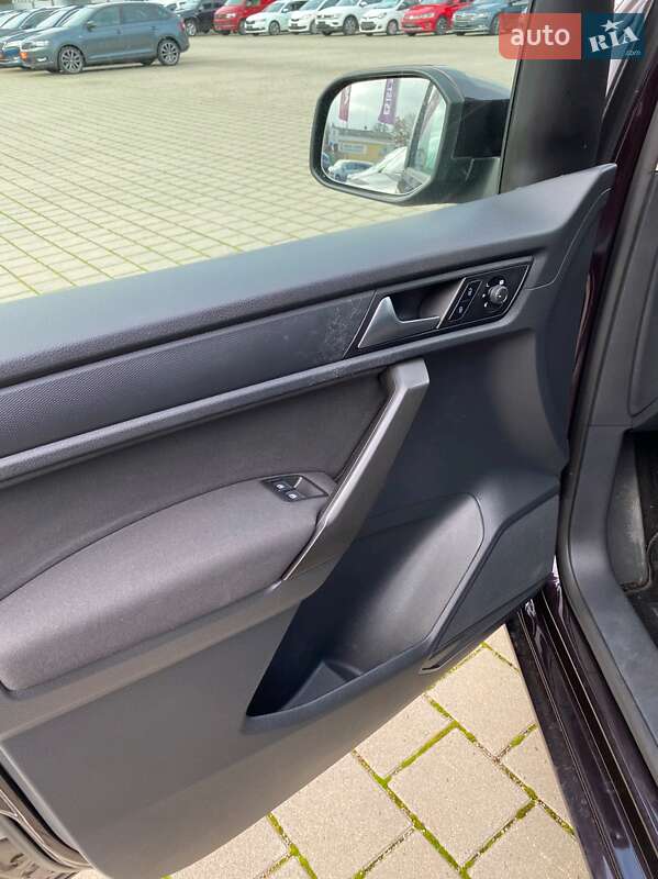 Мінівен Volkswagen Caddy 2017 в Кривому Розі