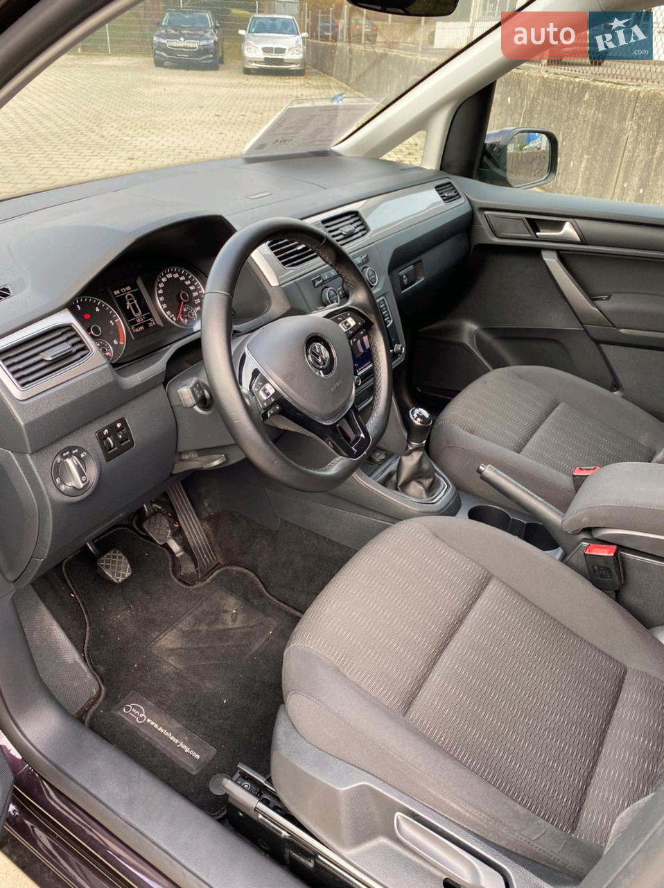 2017 Volkswagen Caddy - мініатюра 16