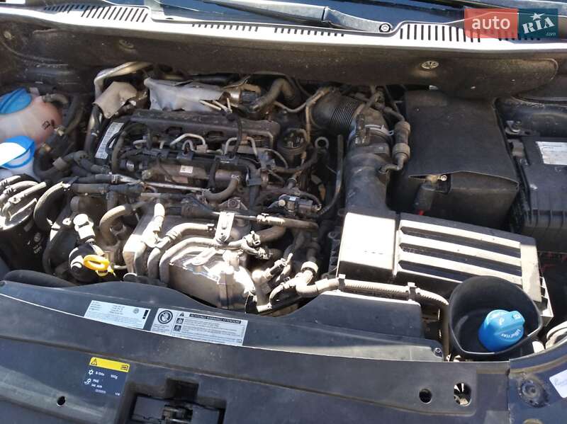 Пикап Volkswagen Caddy 2016 в Львове