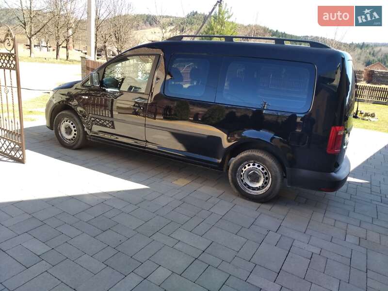 Пикап Volkswagen Caddy 2016 в Львове