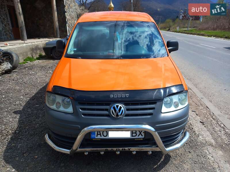 Минивэн Volkswagen Caddy 2005 в Рахове