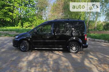 Минивэн Volkswagen Caddy 2011 в Львове