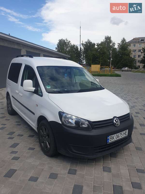 Volkswagen Caddy 2011