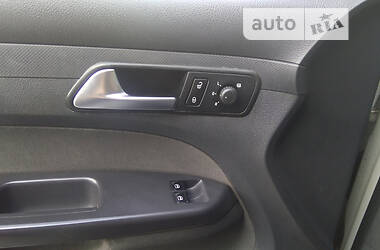 Грузовой фургон Volkswagen Caddy 2013 в 