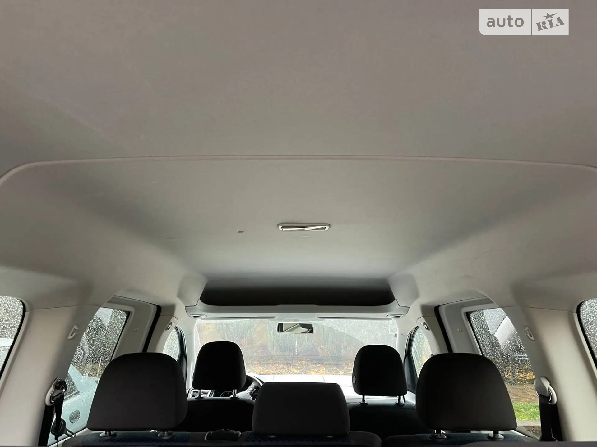 2017 Volkswagen Caddy - мініатюра 25