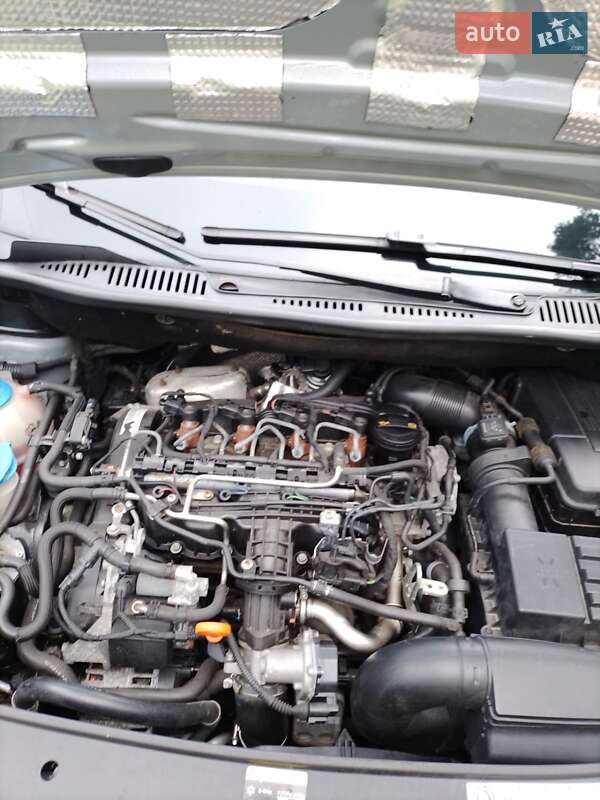 Универсал Volkswagen Caddy 2013 в Прилуках