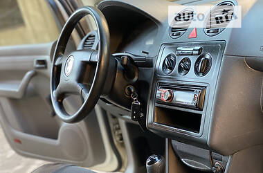 Минивэн Volkswagen Caddy 2007 в 