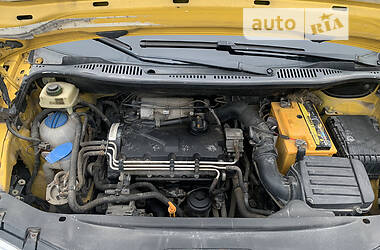 Минивэн Volkswagen Caddy 2008 в Золочеве