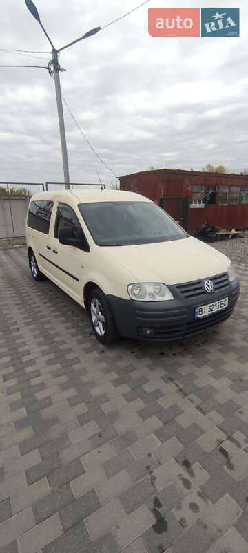 Минивэн Volkswagen Caddy 2010 в Шепетовке
