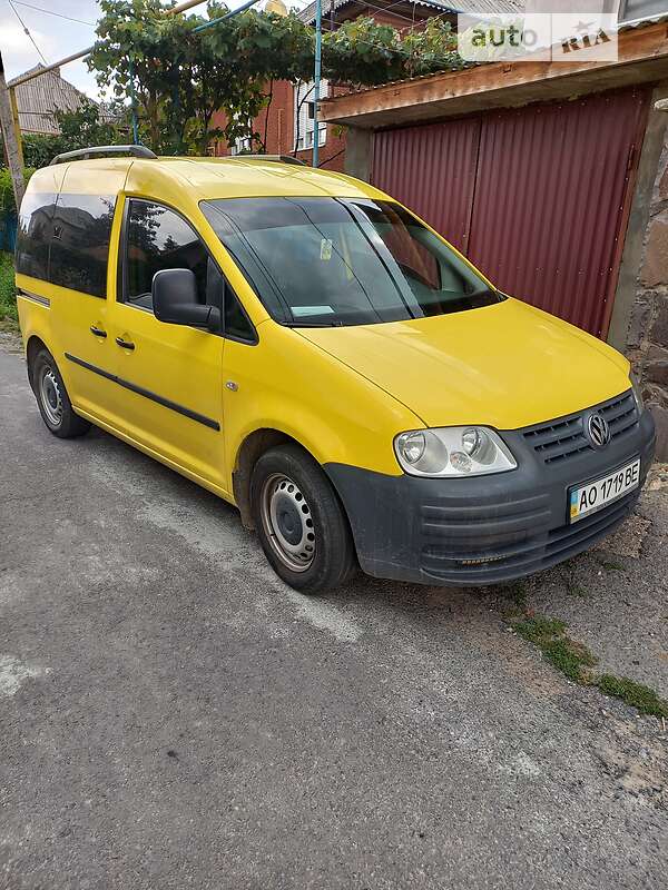 Мінівен Volkswagen Caddy 2006 в Мукачевому