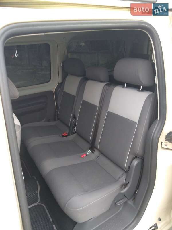 Минивэн Volkswagen Caddy 2011 в Хмельницком