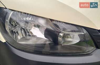 Минивэн Volkswagen Caddy 2011 в 