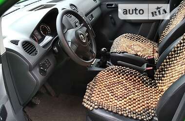 Минивэн Volkswagen Caddy 2011 в 