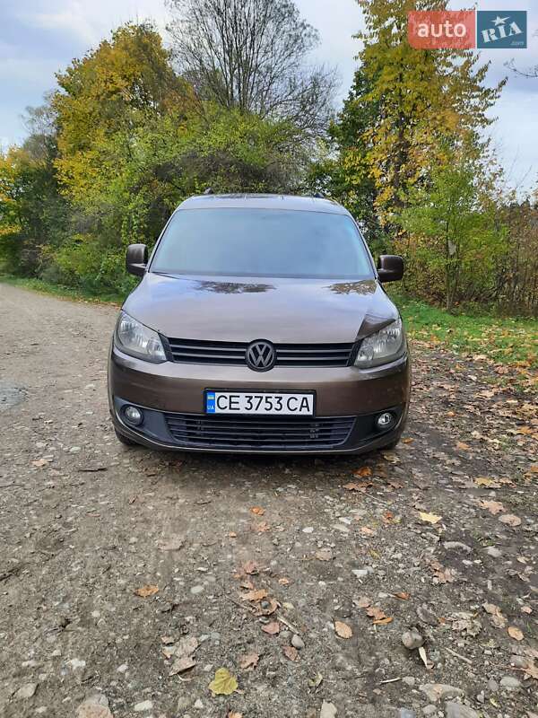 Volkswagen Caddy 2011