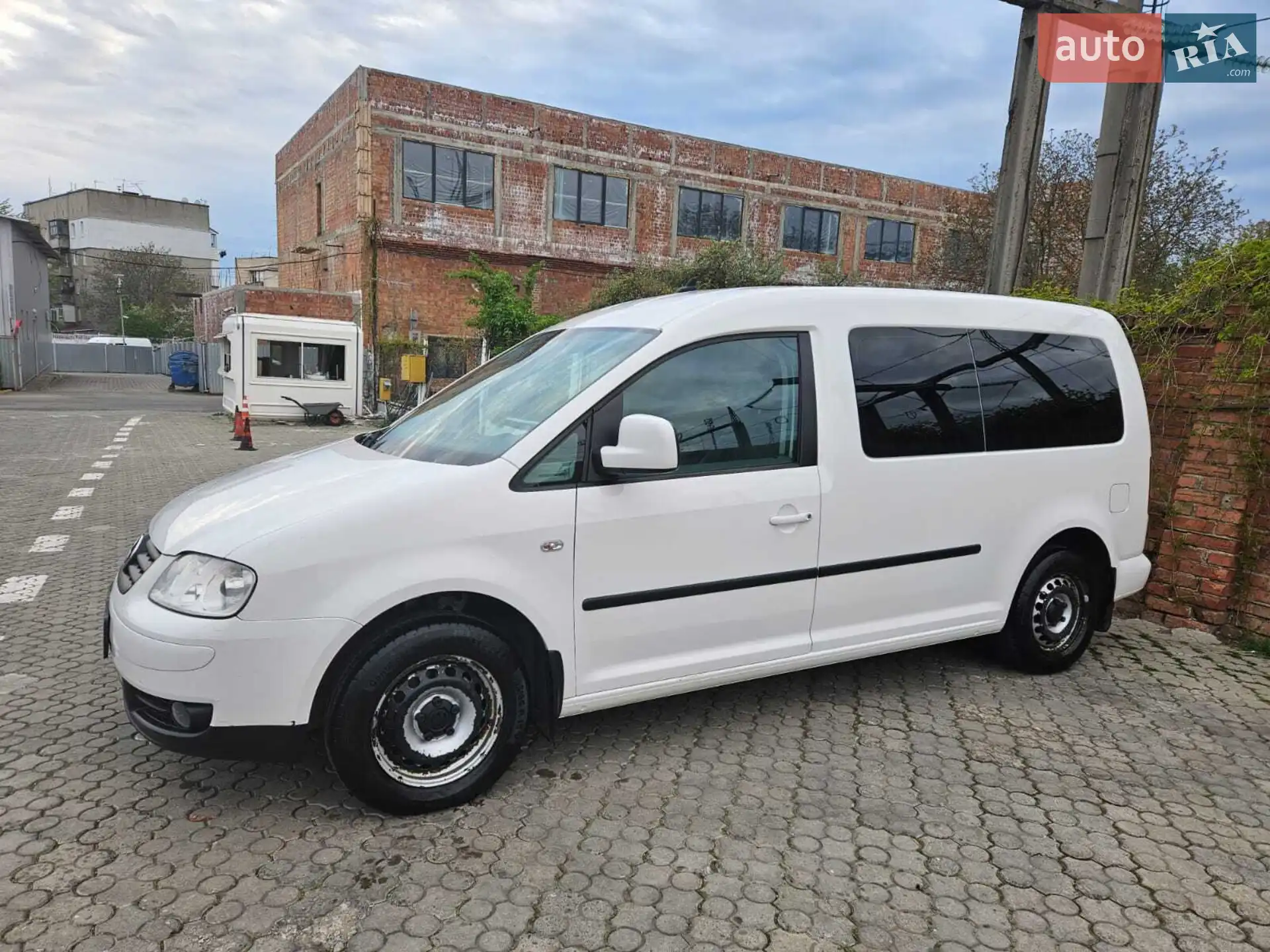 2010 Volkswagen Caddy - мініатюра 9