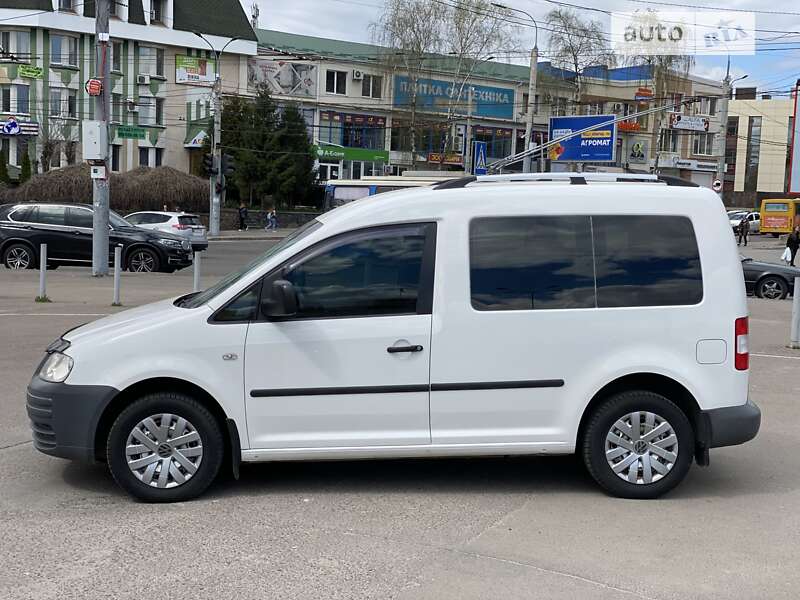 Минивэн Volkswagen Caddy 2010 в Ровно