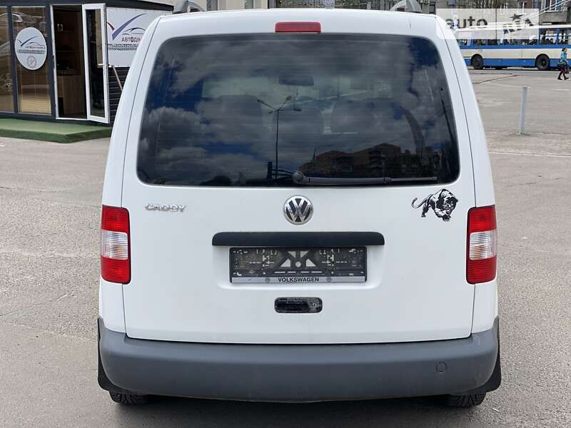 Минивэн Volkswagen Caddy 2010 в Ровно