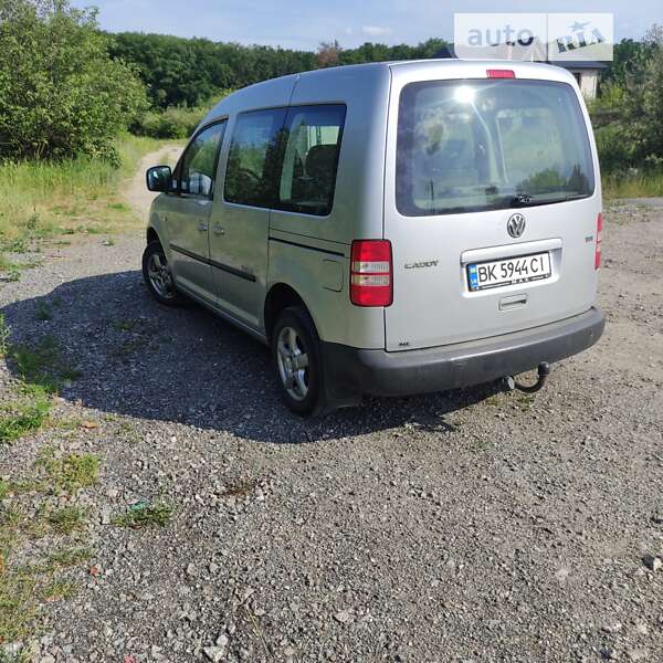 Минивэн Volkswagen Caddy 2011 в Березному фото 9 Минивэн Volkswagen Caddy 2011 в Березному