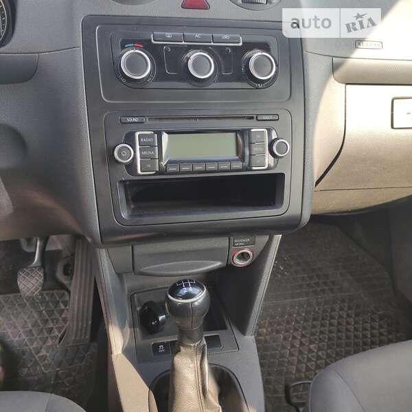 Минивэн Volkswagen Caddy 2011 в Березному фото 10 Минивэн Volkswagen Caddy 2011 в Березному