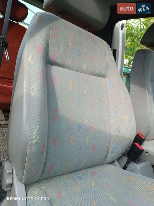 Минивэн Volkswagen Caddy 2009 в Голованевске фото 45 Минивэн Volkswagen Caddy 2009 в Голованевске