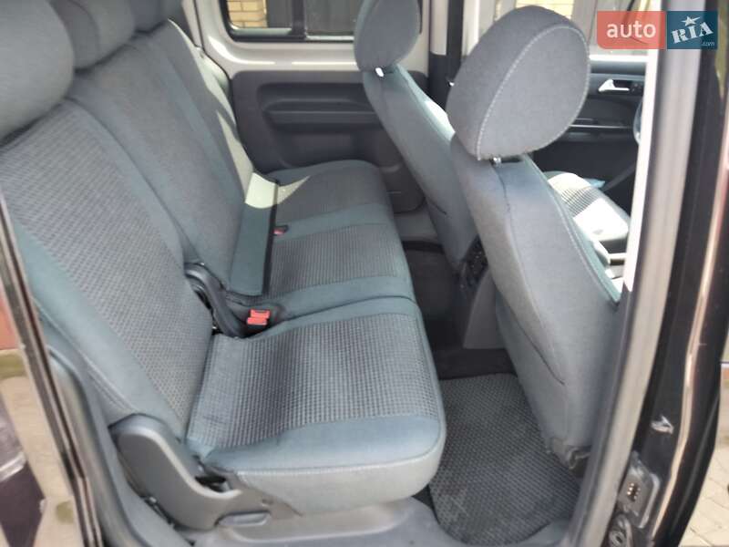 Минивэн Volkswagen Caddy 2011 в Луцке