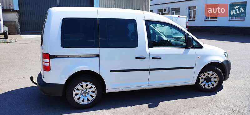 Мінівен Volkswagen Caddy 2012 в Черкасах