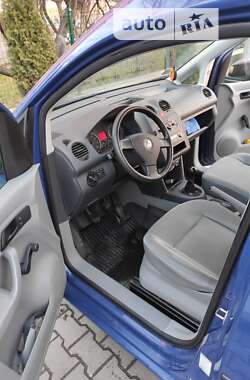 Минивэн Volkswagen Caddy 2010 в 