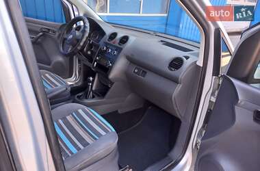 Минивэн Volkswagen Caddy 2010 в 
