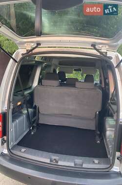 Минивэн Volkswagen Caddy 2012 в 