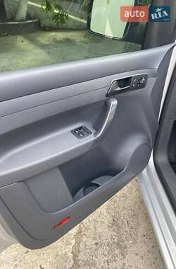 Минивэн Volkswagen Caddy 2012 в 