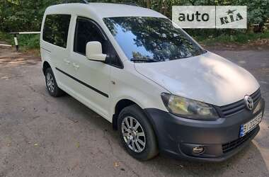 Volkswagen Caddy 2011