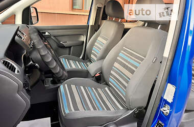 Минивэн Volkswagen Caddy 2011 в 