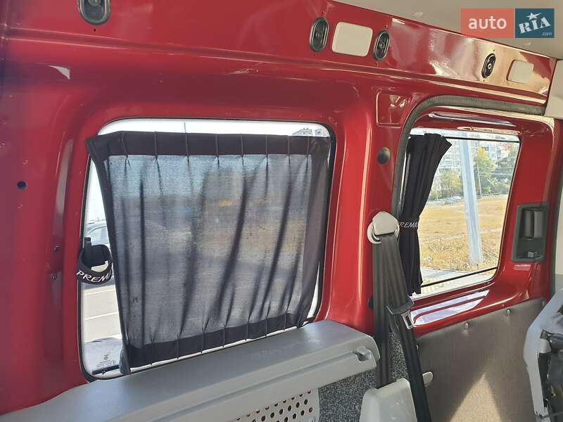 Мінівен Volkswagen Caddy 2006 в Києві