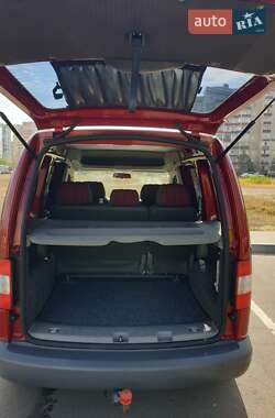 Минивэн Volkswagen Caddy 2006 в Киеве