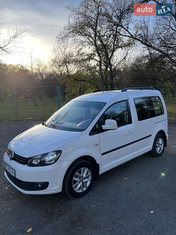 Мінівен Volkswagen Caddy 2013 в Павлограді