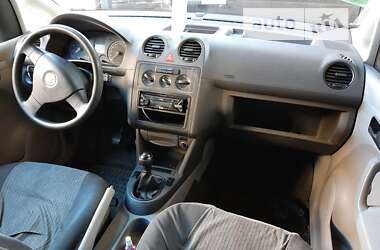 Минивэн Volkswagen Caddy 2010 в Киеве