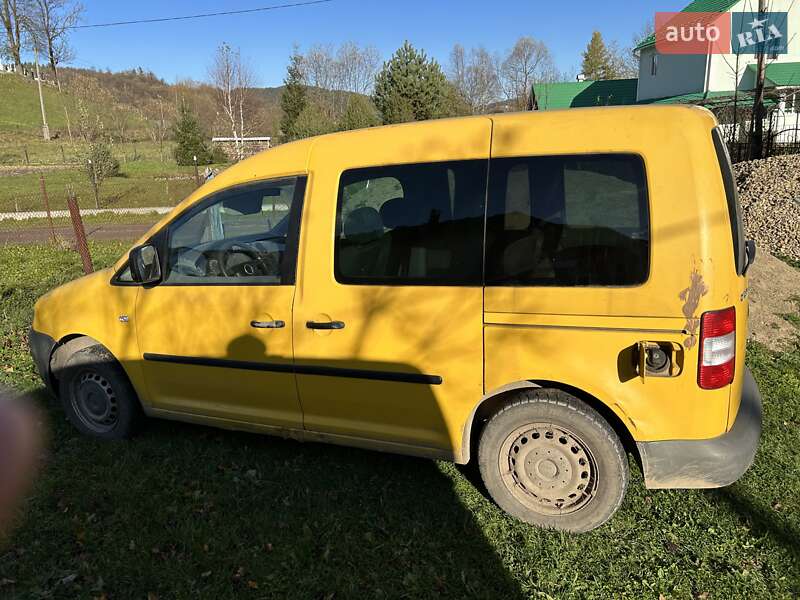 Минивэн Volkswagen Caddy 2005 в Львове
