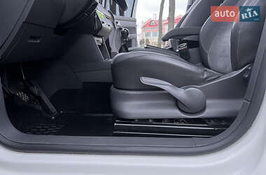 Минивэн Volkswagen Caddy 2013 в Киеве