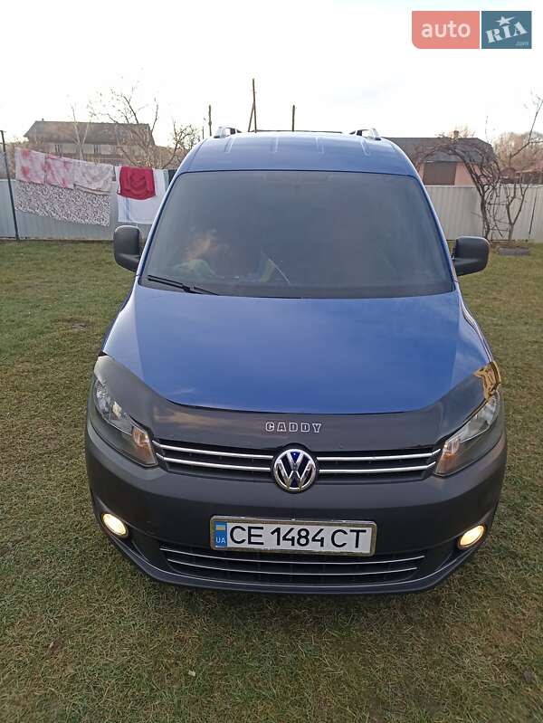 Мінівен Volkswagen Caddy 2011 в Чернівцях